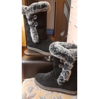 Сапоги зимние женские натуральные короткие черные с опушкой с замком, войлочная подошва