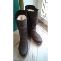 Монголки женские натуральные коричневые, войлочная подошва