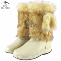 Унты женские натуральные персиковые, литая подошва